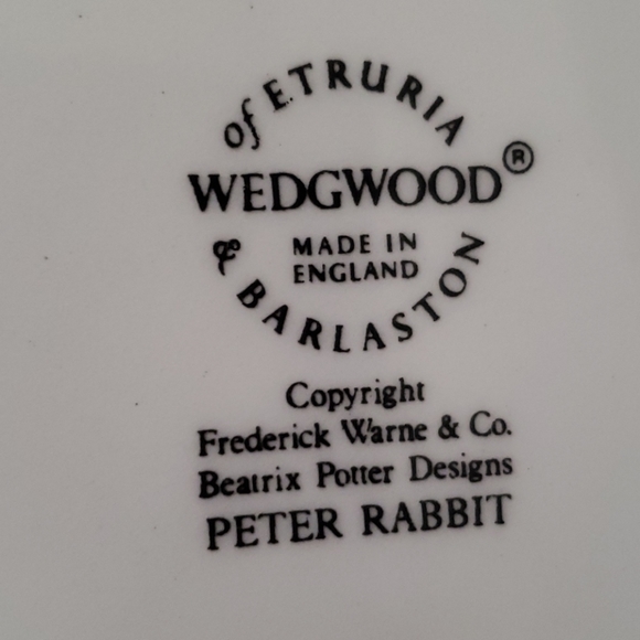 (2) Wedgwood Peter Rabbit Cup and Porridge Bowl - Picture 5 of 16